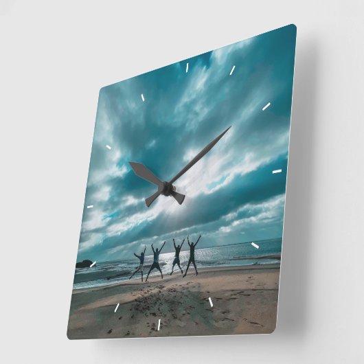 Horloge Carrée Sisters Script Family Memory Photo (Angle)