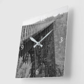 Horloge Carrée Skywalk de Kinzua (Angle)