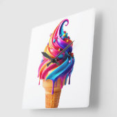 Horloge Carrée SlipperyJoe's vibrante crème glacée cone classique (Angle)