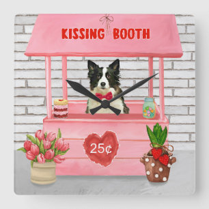 Horloge Carrée Stand de baisers de Border Collie pour la Saint-Va