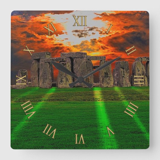 Horloge Carrée Stonehenge Standing Stones au coucher du soleil (Recto)