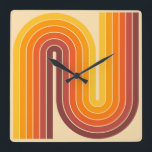 Horloge Carrée Style 1970s Arched Stripes Motif géométrique<br><div class="desc">les années 70 style Vintage rétro Motif géométrique orange jaune et Brown.</div>