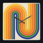 Horloge Carrée Style 1970s Arched Stripes Motif géométrique<br><div class="desc">Colorful Retro 1970 Style Arched Stripes Motif géométrique.</div>
