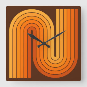 Horloge Carrée Style 1970s Arched Stripes Motif géométrique