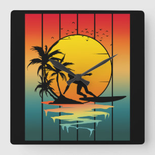 Horloge Carrée Surf de coucher de soleil vintage surfeur océan