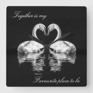 Horloge Carrée swans in love wildlife clock