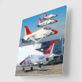 HORLOGE CARRÉE T-45C GOSHAWK (Angle)