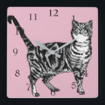 Horloge Carrée Tabby Chat Chats Art Animaux Enfants Décor rose pa<br><div class="desc">Tabby Cat Cats Art Animal Childs Pastel Rose Chambre Horloge. Conçu à partir de mon dessin original à encre.</div>
