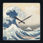 Horloge Carrée Tableau des vagues japonaises du tsunami<br><div class="desc">Thème : Le tsunami.Modèle: Artsy, japonais.Couleurs :Bleu.</div>