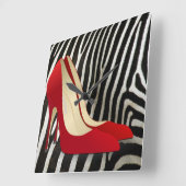 Horloge Carrée talons hauts rouges (Angle)