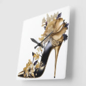 HORLOGE CARRÉE TALONS HAUTS STILETTO OR ET NOIR AVEC FLEURS (Angle)