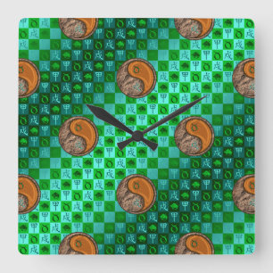 Horloge Carrée Taureau & Chien de Bois