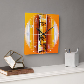 Horloge Carrée Time and illustrated art on your wall.