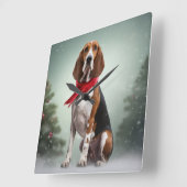 Horloge Carrée Trek Walker Coonhound Dog en Noël de neige (Angle)