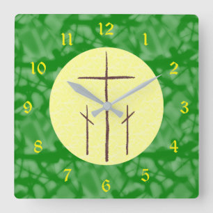 Horloge Carrée Trois croix Calvaire sur jaune sur fond fractal ve