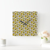 Horloge Carrée Tropical fruit seamless pattern yellow and white (Maison)