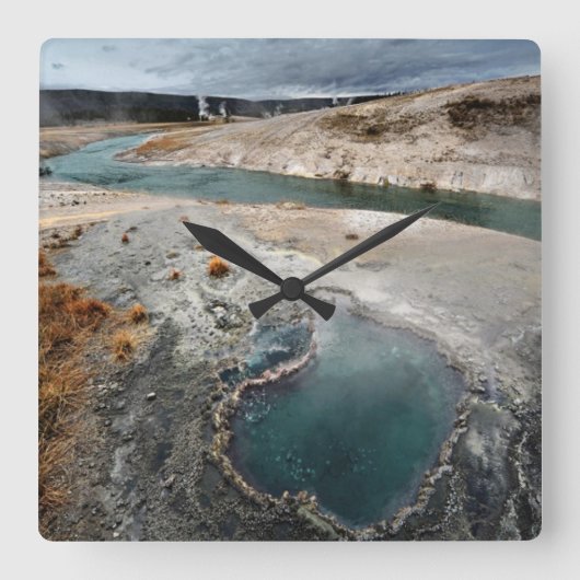 Horloge Carrée Trou bleu (Recto)