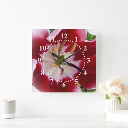 Horloge Carrée tulipe rouge brillante (Maison)