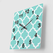 Horloge Carrée Turquoise Aqua Wht Moroccan Quatrefoil Pattern #5 (Angle)