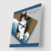 Horloge Carrée Tuxedo Cat Funny Bathroom Privacy Blue (Angle)