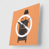 Horloge Carrée Un Stand De Nuit (Angle)