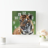 Horloge Carrée Un tigre de bébé mignon (Maison)