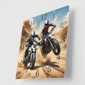 Horloge Carrée Vélos Dirt Moto Courant Dans Le Désert, (Angle)