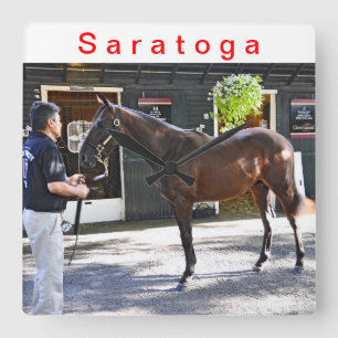 Horloge Carrée Ventes aux enchères de bête d'un an de Fasig