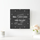 Horloge Carrée Verset biblique : Faites un bruit joyeux (Maison)