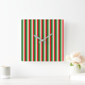 Horloge Carrée Vert, blanc étoile et trèfle rouge rayures fines (Maison)