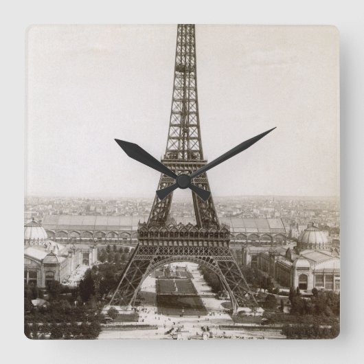 Horloge Carrée Vue Sur La Tour Eiffel, 1900 (Recto)