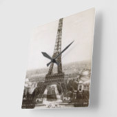 Horloge Carrée Vue Sur La Tour Eiffel, 1900 (Angle)