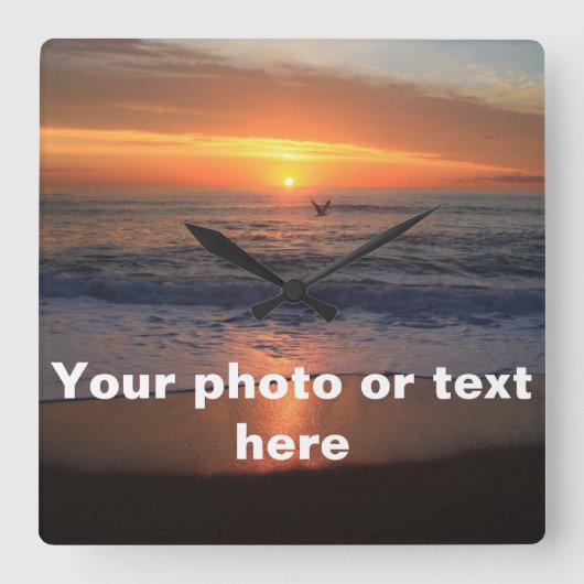 Horloge Carrée Wall Clock (Recto)