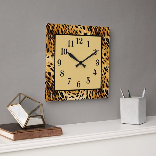 Horloge Carrée Wall Clock (Bureau)