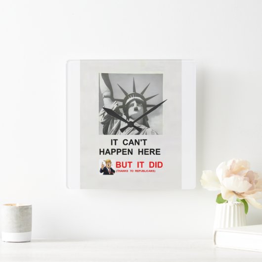 Horloge Carrée Wall Clock (Maison)