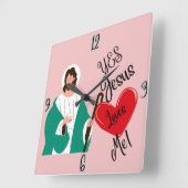Horloge Carrée "Yes, Jesus Loves Me" Pink Square Clock (Angle)