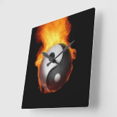 Horloge Carrée Yin Yang on Fire Wall Clock (Angle)