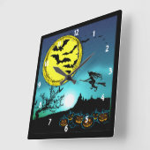 Horloge Carrée Young Witch Flying Amongst the Night Sky Clock (Angle)
