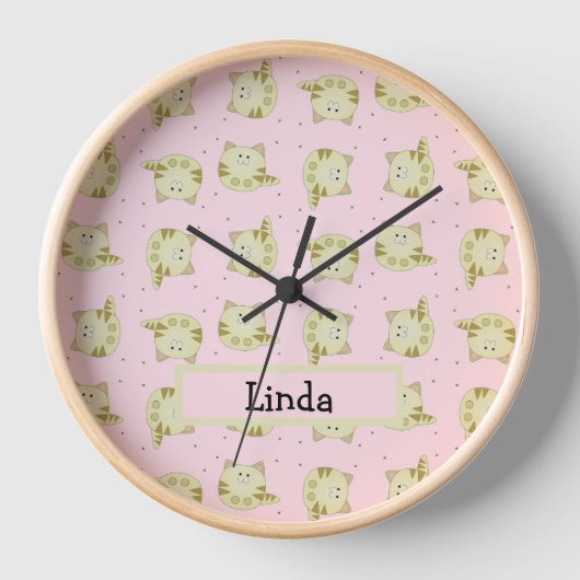 Horloge Chat brun mignon motif rose (Recto)