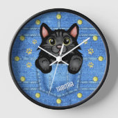 Horloge Chat noir dans la poche Faux Denim avec nom person (Recto)