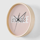 Horloge Citation moderne Pastel Pink Inhale Exhale (Angle)