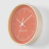 Horloge Corail rose | Nom moderne Cute Girly tendance élég (Angle)