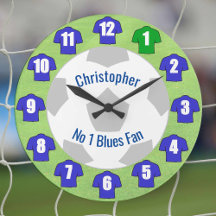 Horloge de football - Chemises bleues