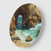 Horloge de grotte d'art pixel sur la plage (Angle)
