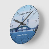 Horloge de Mackinac Bridge St. Ignace (Angle)
