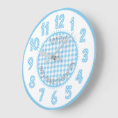 Horloge de nurserie Baby Blue Gingham à pois pour (Angle)