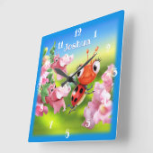Horloge de nursery coccinelle dans le jardin de fl (Angle)