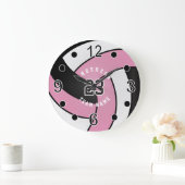 Horloge de style volley-ball rose (Maison)