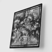 Horloge des coques de conc noir et blanc (Angle)