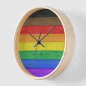 Horloge Drapeau gay pride inclusif SlipperyJoe ru texturé (Angle)